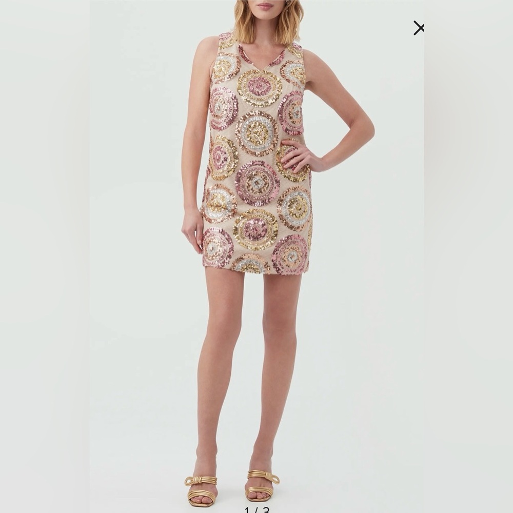 🆕 NWT Trina Turk Glitterati V-Neck Sequin Shift Dress